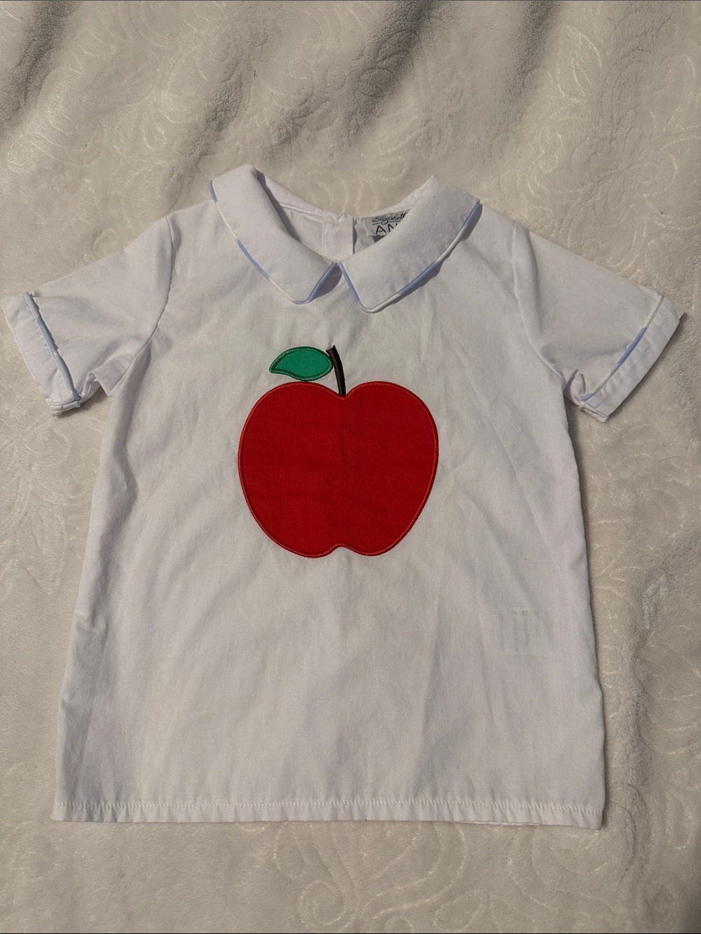 Elizabeth Ann Apple Applique Shirt sz 6